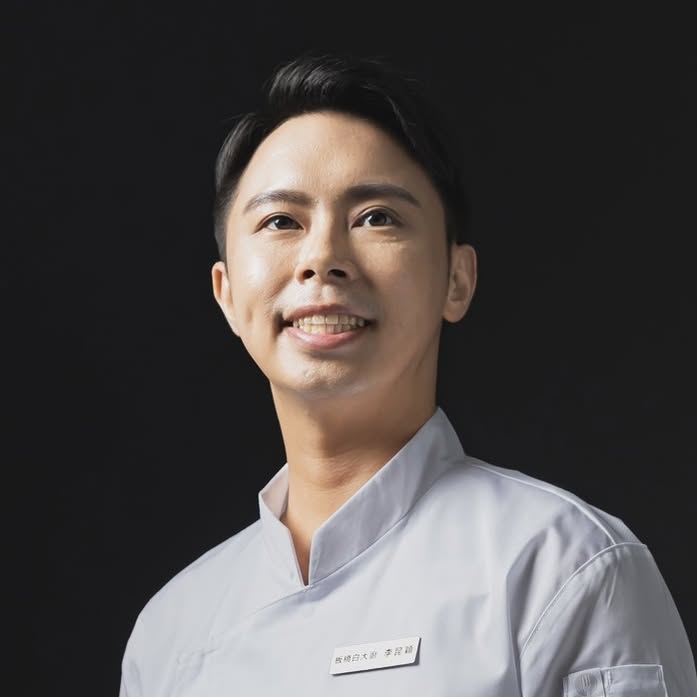 李昆穎 大頭照