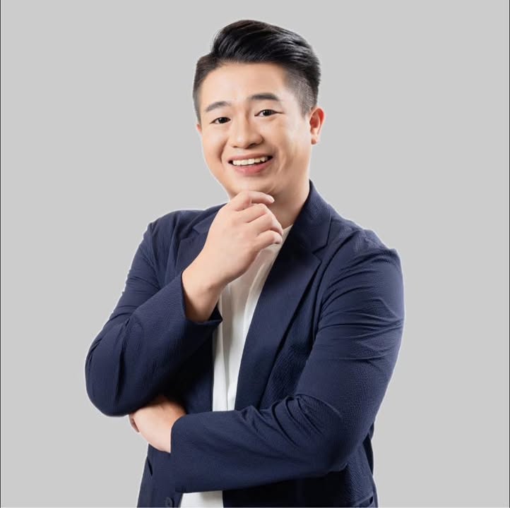 吳昇 翰 大頭照